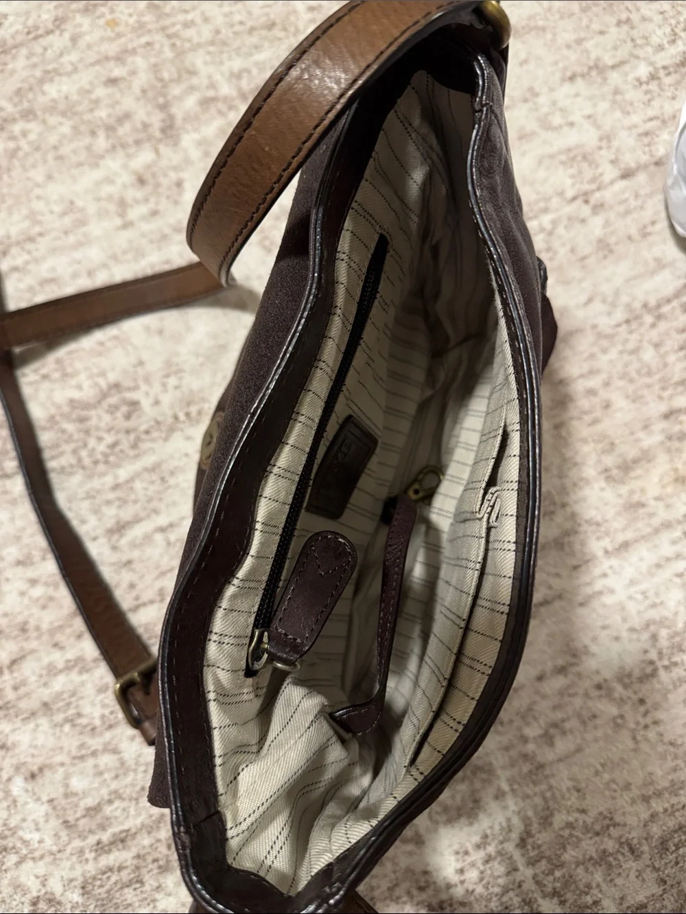 Frye Classic Brown Leather Crossbody Bag with Brass Ring Accent